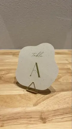 ゴールド 三角形 クリップスタンド 23個セット