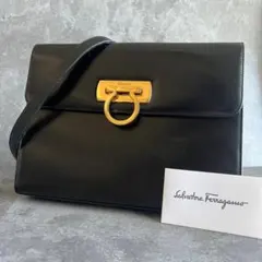 ⭐️Ferragamo⭐️フェラガモ ガンチーニ 2way ショルダーバッグ 黒