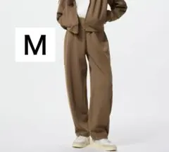 新品タグ付　ドライスウェットカーブパンツＭブラウンUNIQLOユニクロ茶未使用