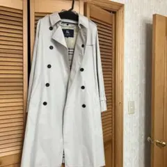 BURBERRY トレンチコート サイズ44 ベージュのサムネイル