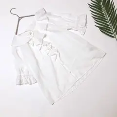 1-101【GU ジーユー】トップスフリル　半袖　おしゃれ　ポリエステル100%