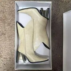 Item thumbnail for item f647c371-b7b7-4eec-a7e2-40722d1e6b94