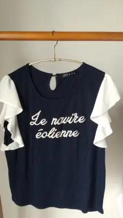 ロゴ刺繍カットソー　ネイビー