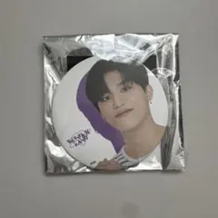 ジョンウ Wonderland 缶バッジ