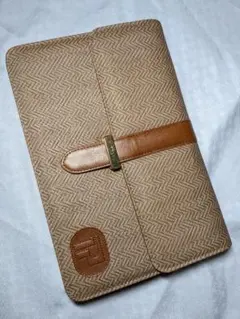 Item thumbnail for item 6df4729f-984a-4604-b5c3-696e829977fc