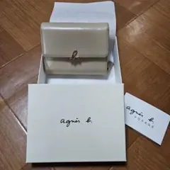 アニエスベーボヤージュ　二つ折り財布　シンプル　上品のサムネイル