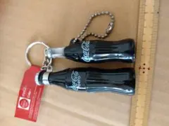 コカ・コーラ ボトルキーホルダー 2種セット