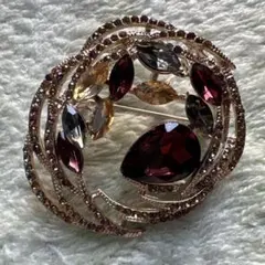 エレガントなデザイン クリスタル調ストーン装飾　ブローチ　ペンダントヘッド