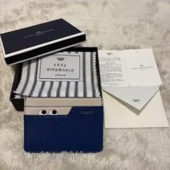 G*8様 【ANYA HINDMARCH/スマイルMagSafe WINK カー - メルカリ