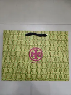 Item thumbnail for item 0cfef07f-8854-44bd-984e-ee6d5bdda924