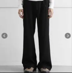 Back zip trousers ウールパンツのサムネイル
