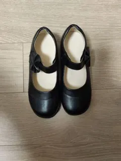 リボン付き黒フォーマルシューズ 22ｃｍ