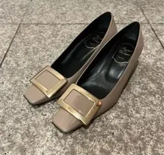 【美品】ロジェヴィヴィエ パンプス 36のサムネイル