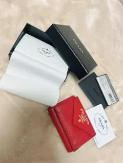 PRADA 三つ折財布 コンパクトウォレット