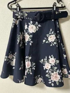 INGNI フラワープリント フレアスカート ネイビー