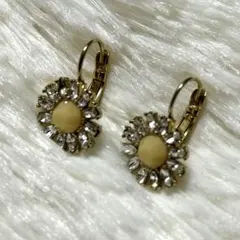 Item thumbnail for item f9cc1ab4-7e9f-405f-b0c7-94f7faece3dc