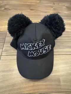 n様専用　Disney ミッキーマウス ポンポン付き黒キャップ