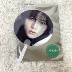 新品未使用 dfesta final ランダムうちわ txt ボムギュ