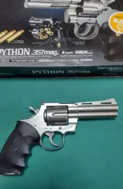 東京マルイColt Python .357mag 4inch Stainlessのサムネイル