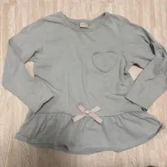くすみ水色長袖カットソー ハートポケット リボン付き