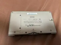 Nintendo DSi LL 充電器付き