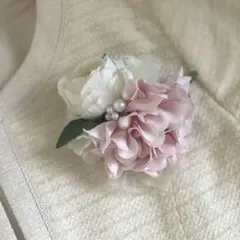 桜ピンクとホワイトローズのコサージュ