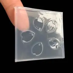 NO 121 ミニサイズ　シリコンモールド　花びら