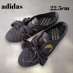 adidas RELACE LOW リボン スニーカー 24.5 【新品】 adidasのフリマアイテム一覧