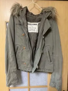 ミリタリージャケット(11月処分)