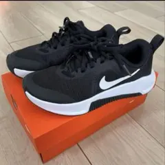 ナイキ　MC トレーナー3 22.5㎝