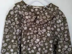 【新品同様】日本製 緑色花柄昭和レトロヴィンテージ風プリントシャツブラウス