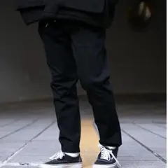 木梨サイクル　ストレッチツイルテーパードパンツ