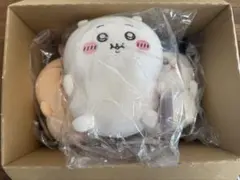 ちいかわ ぼっちゃり手乗りぬいぐるみ　ちいかわ　ハチワレ　うさぎ