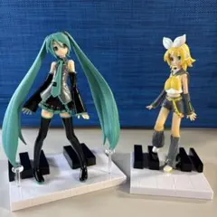 SEGA VOCALOID エクストラフィギュア 2種セット 初音ミク　鏡音リン