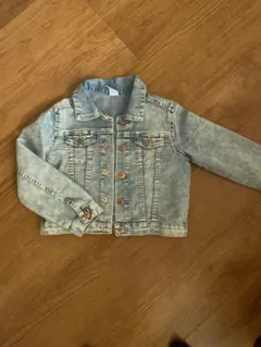 デニムジャケット　& ZARAのブラウス US 5-6Y ライトブルー
