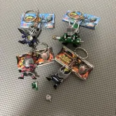 仮面ライダー キーホルダー 4個セット