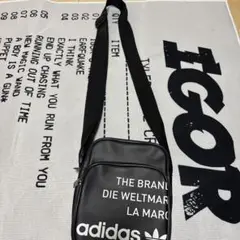 adidas ショルダーバッグ