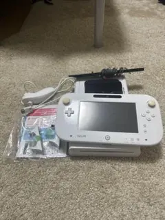 Wii U 本体 ホワイト ゲームパッド付き