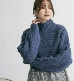 青 ニット