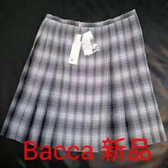 【BACCA】プリーツスカート 新品 タグ付き 送料込みのサムネイル