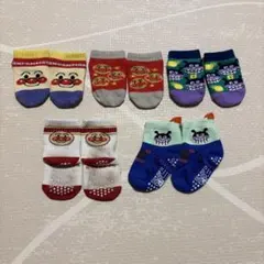 ベビー靴下 まとめ売り アンパンマン バイキンマン 9-14