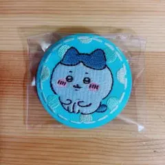 ちいかわ 刺繍缶バッジビスケット ハチワレ