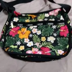 美品 LeSportsac フラワープリント ショルダーバッグ