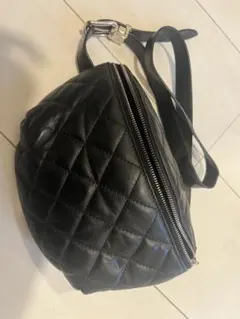 CHANEL キルティング ブラックレザー ウエストポーチ　ボディ　バッグ