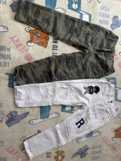 迷彩柄とホワイトの長ズボン 2点セット