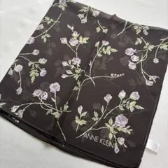 12-10.ANNE KLEIN フラワーモチーフ　シルクスカーフ