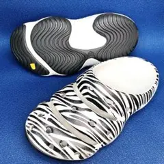 【KEEN】キーン M7/W9 (25cm)ヨギ アーツ　アトモスコラボ ゼブラ