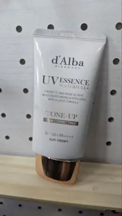 ダルバ　d'Alba　トーンアップサンクリーム　ピンク　50ml