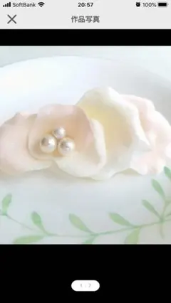 コットンパールと花びらのバレッタ