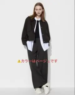 UNIQLO クレープジャージーストレートパンツ　Mサイズベージュ470783